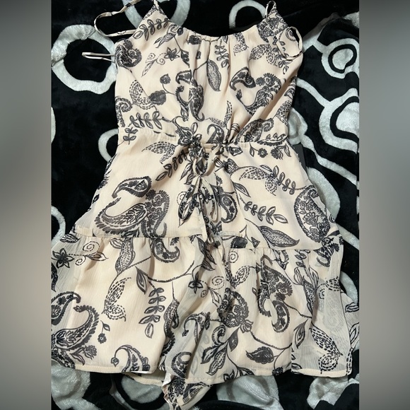 Express Pants - NWT express romper